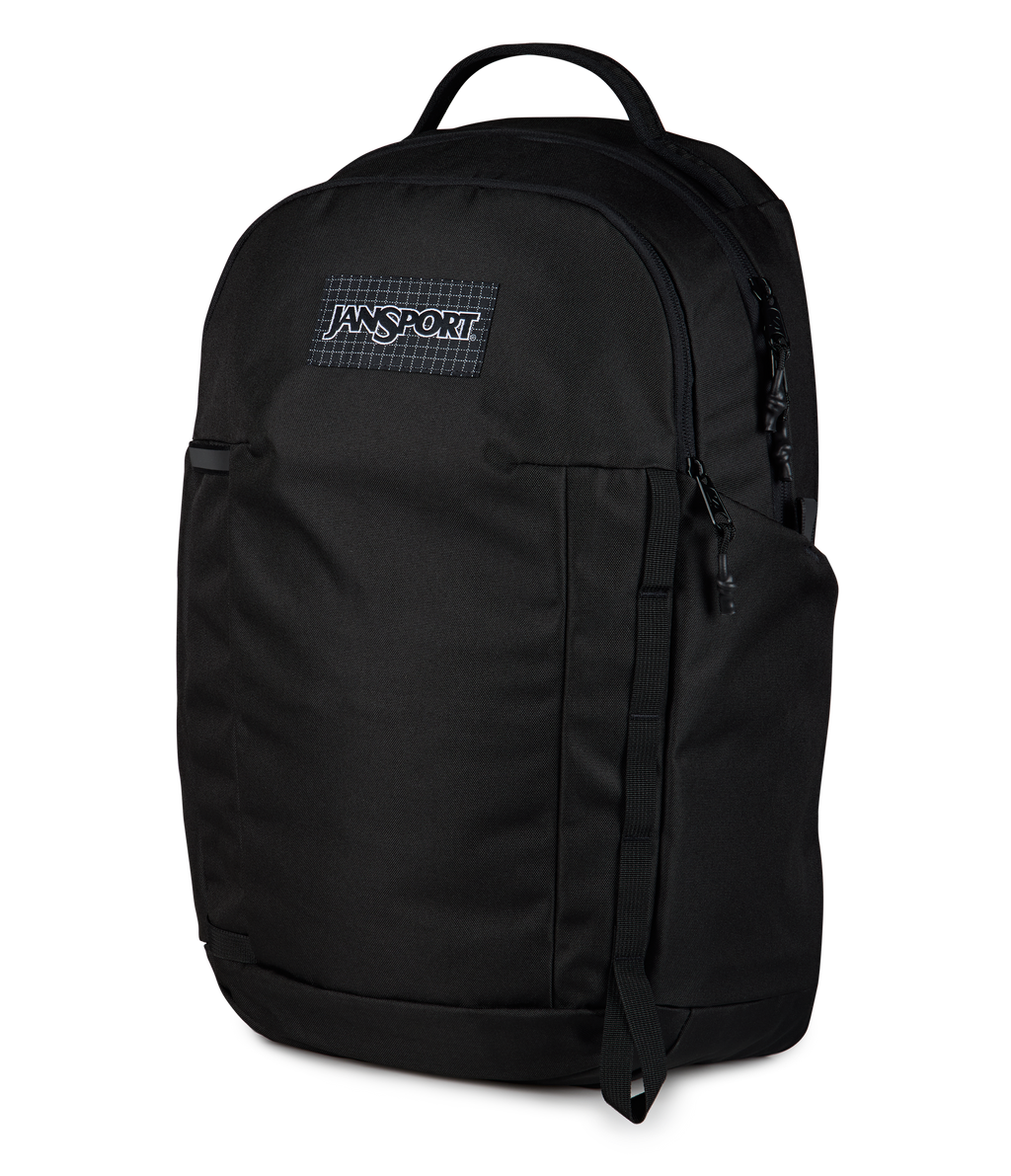 JS0A8E8F008-SIDE